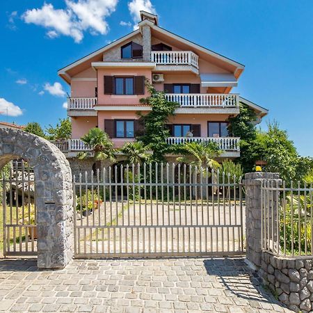 Apartmani Jurina كاستاف المظهر الخارجي الصورة