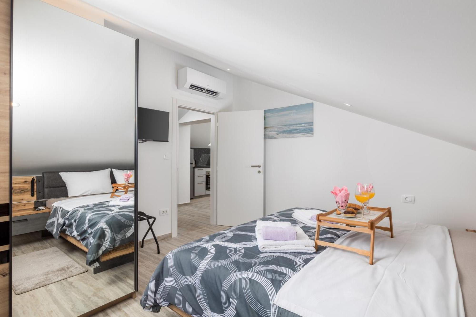 Apartmani Jurina كاستاف المظهر الخارجي الصورة