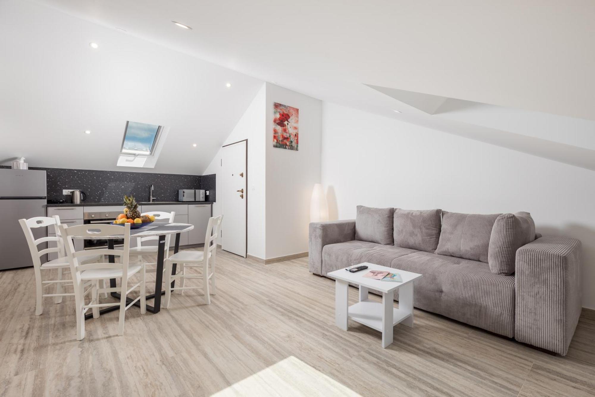 Apartmani Jurina كاستاف المظهر الخارجي الصورة